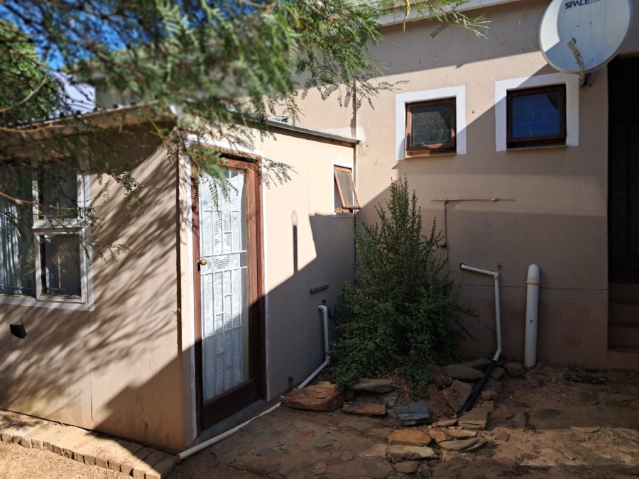 5 Bedroom Property for Sale in Koringberg Western Cape